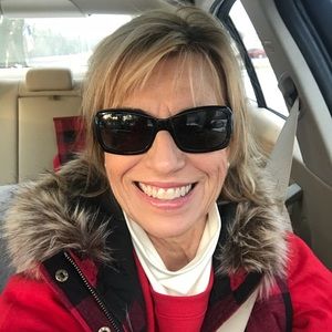 Meet your Posher, Jan